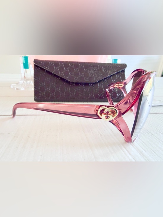 Pink Gucci Sunglasses
 Lovely Heart main image 8